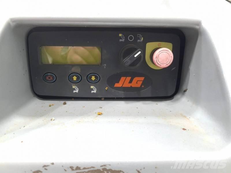 JLG 20MVL 剪式升降機