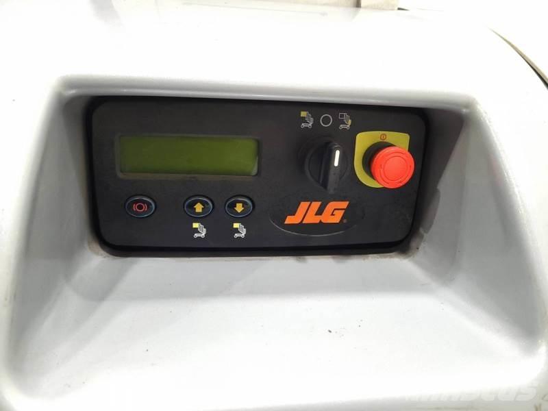 JLG 20MVL 剪式升降機