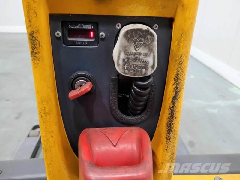 Jungheinrich EMC B10 行走控制式堆積機