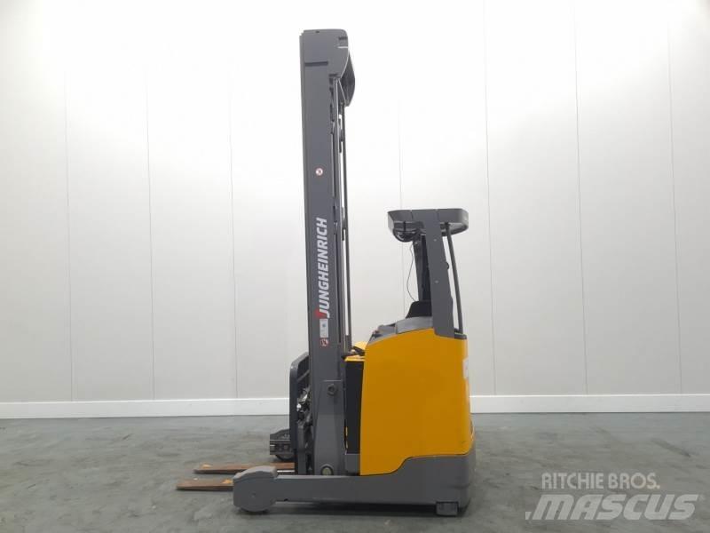 Jungheinrich ETV318 前伸式堆高機(叉車)