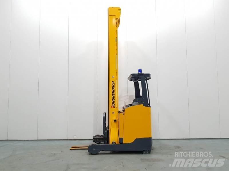 Jungheinrich ETV318 前伸式堆高機(叉車)