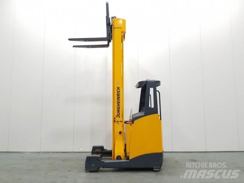 Jungheinrich ETV320 前伸式堆高機(叉車)