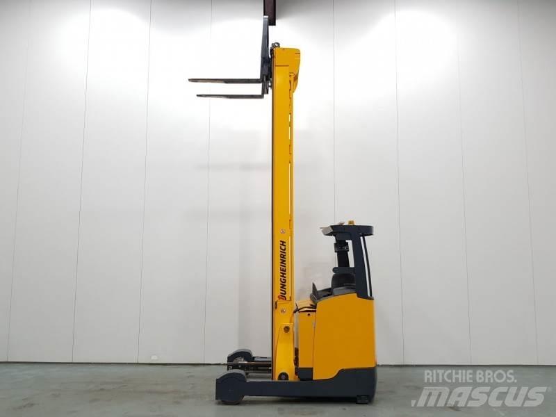 Jungheinrich ETV325 前伸式堆高機(叉車)