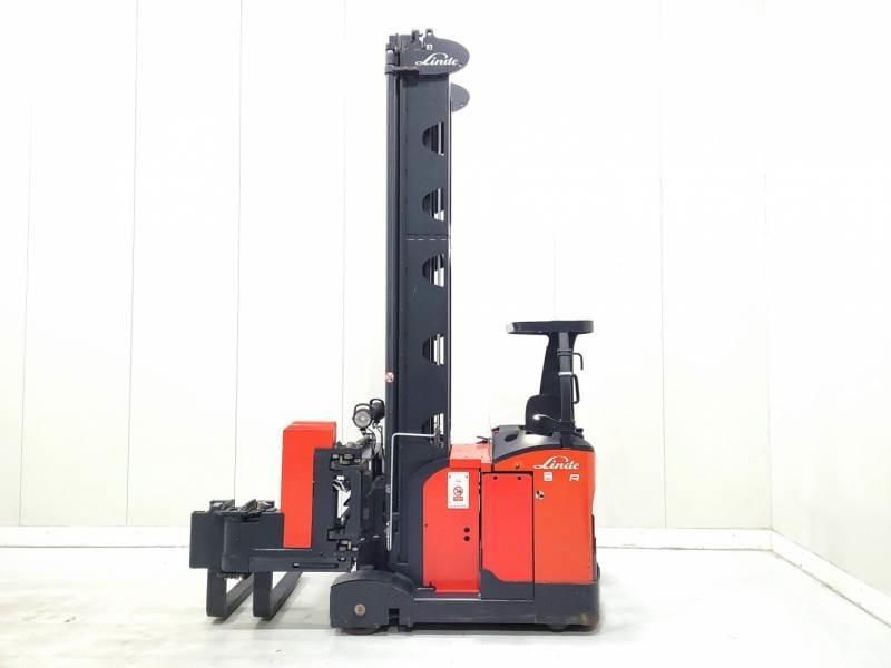 Linde A10 窄巷道堆高機