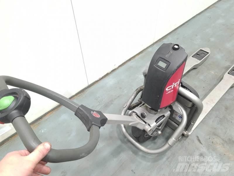 Linde CITI ONE 1130-00 手拉式油壓拖板車