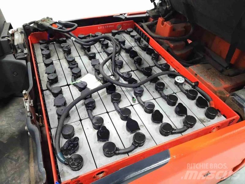 Linde E16P-02 386 電動堆高機