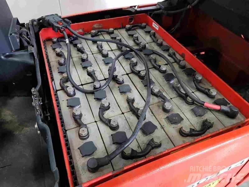 Linde E16PH 電動堆高機