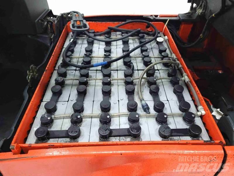 Linde E16PH 電動堆高機
