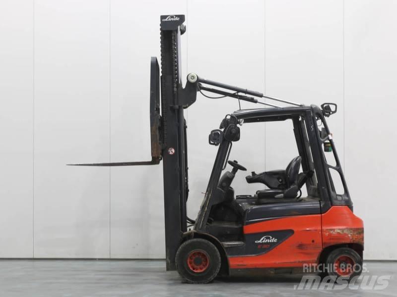 Linde E30-01 387 電動堆高機