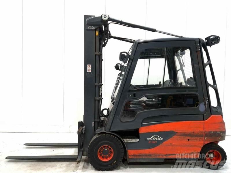 Linde E30L-01 電動堆高機