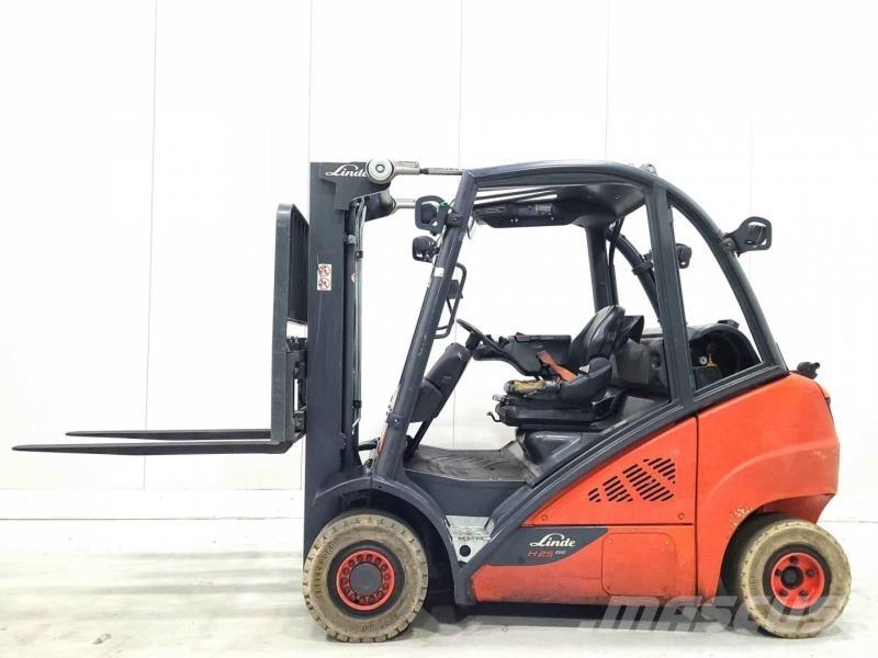 Linde H25T-02 液化石油氣LPG卡車