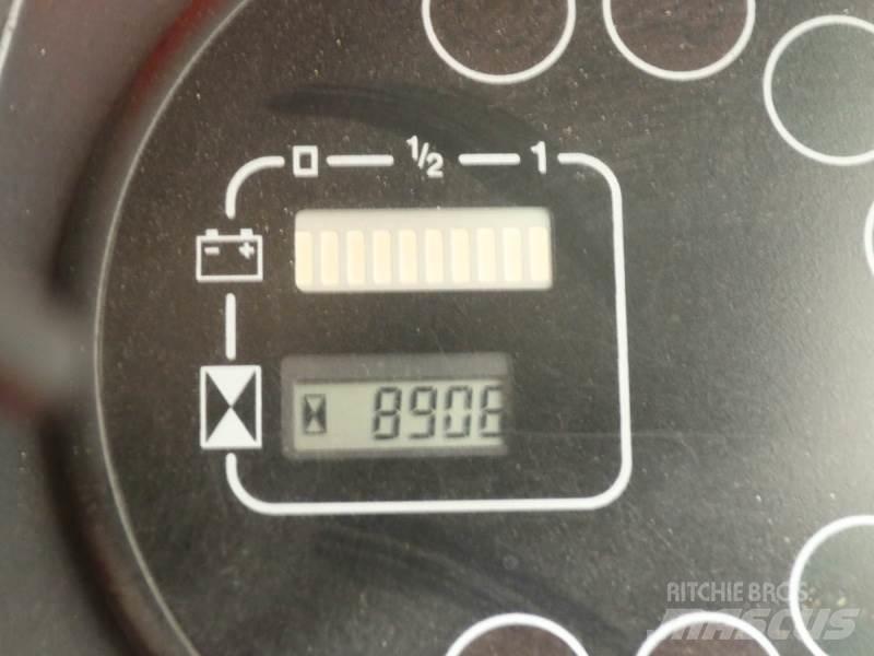Linde P60Z 126 牽引車