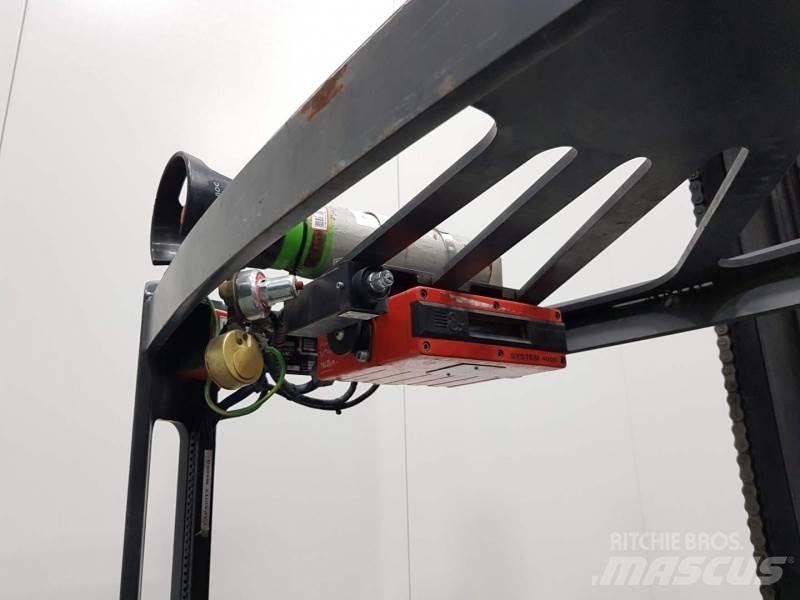 Linde R16 PYROBAN 前伸式堆高機(叉車)
