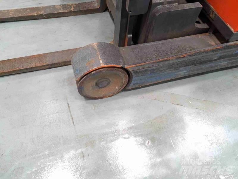 Linde R16HD-01 1120 前伸式堆高機(叉車)