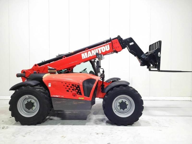 Manitou MT932 伸縮臂操作車