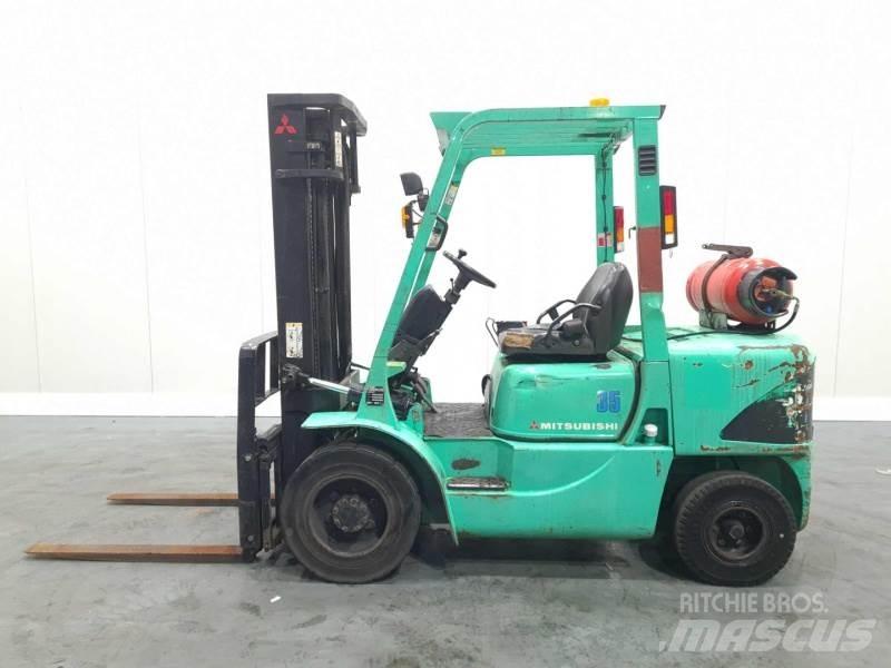 Mitsubishi FG35K 液化石油氣LPG卡車