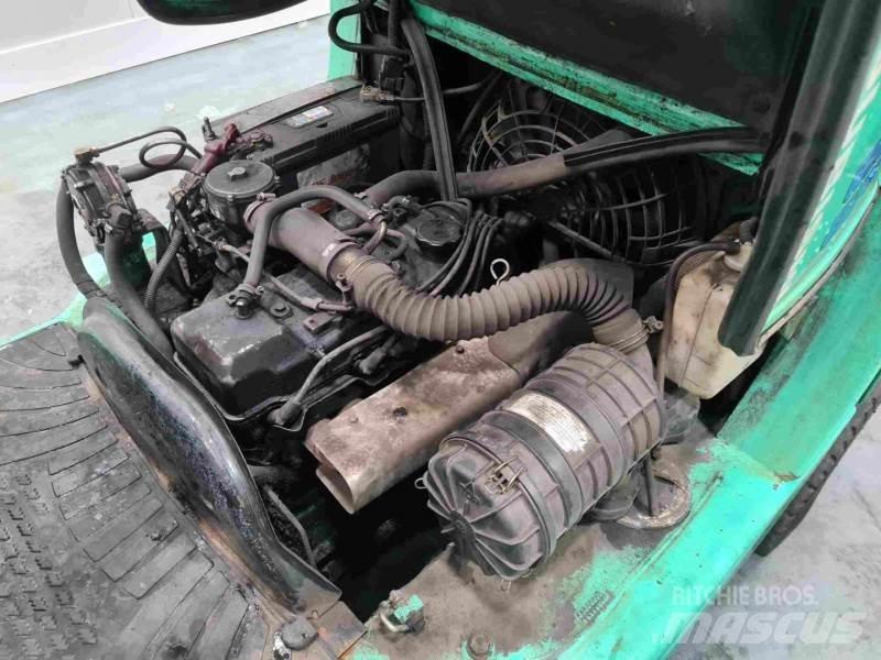 Mitsubishi FG35K 液化石油氣LPG卡車