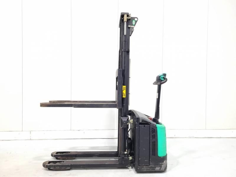 Mitsubishi SBP12NI 手動堆積機
