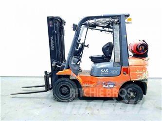 Toyota 42-7FGF25 液化石油氣LPG卡車