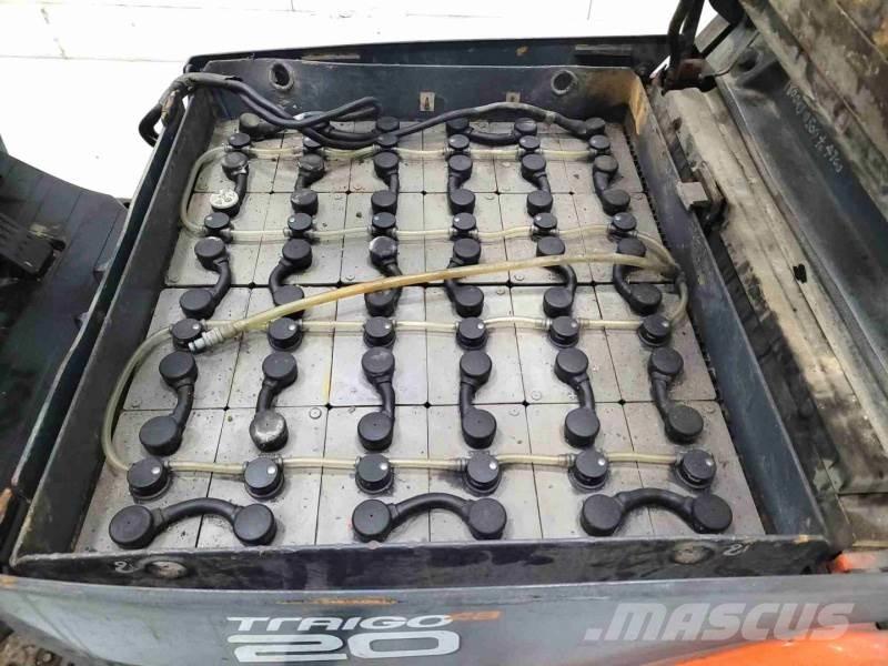 Toyota 8FBMT20 電動堆高機