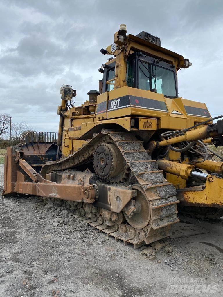 CAT D9T 履帶推土機