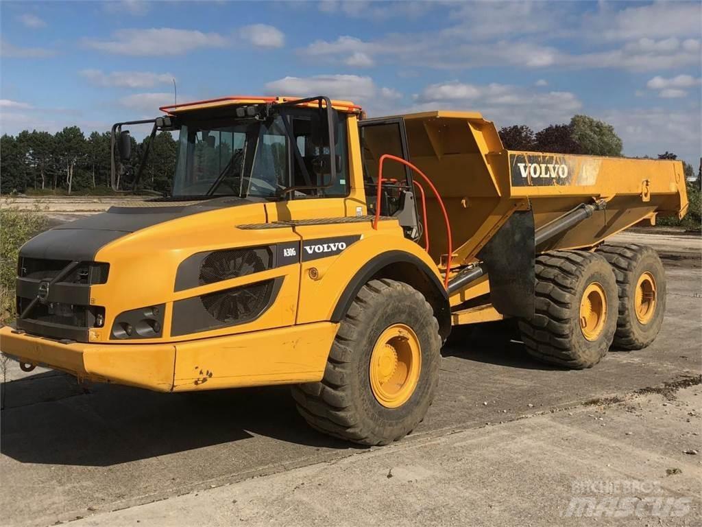 Volvo A30G 鉸接式起吊車