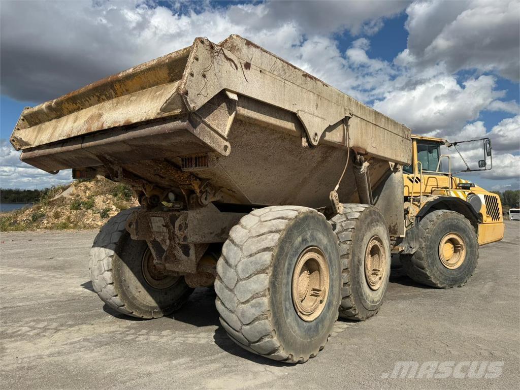 Volvo A40D 鉸接式起吊車