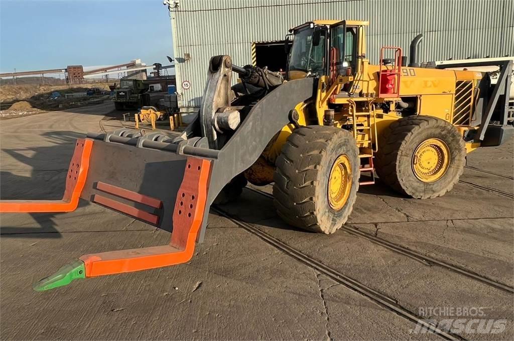 Volvo L350F 輪胎式裝載機