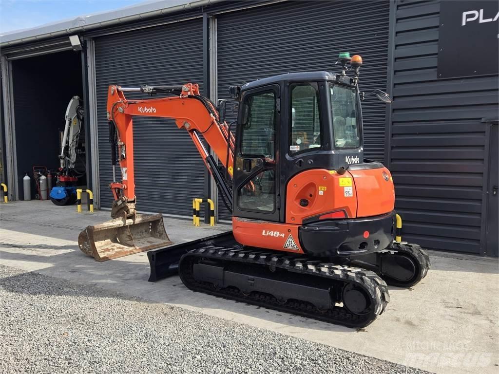 Kubota U48-4 小型挖土機/掘鑿機<7t(小型挖掘機)