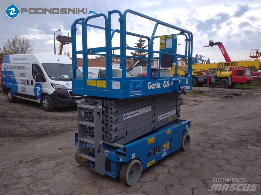 Genie 4047 剪式升降機
