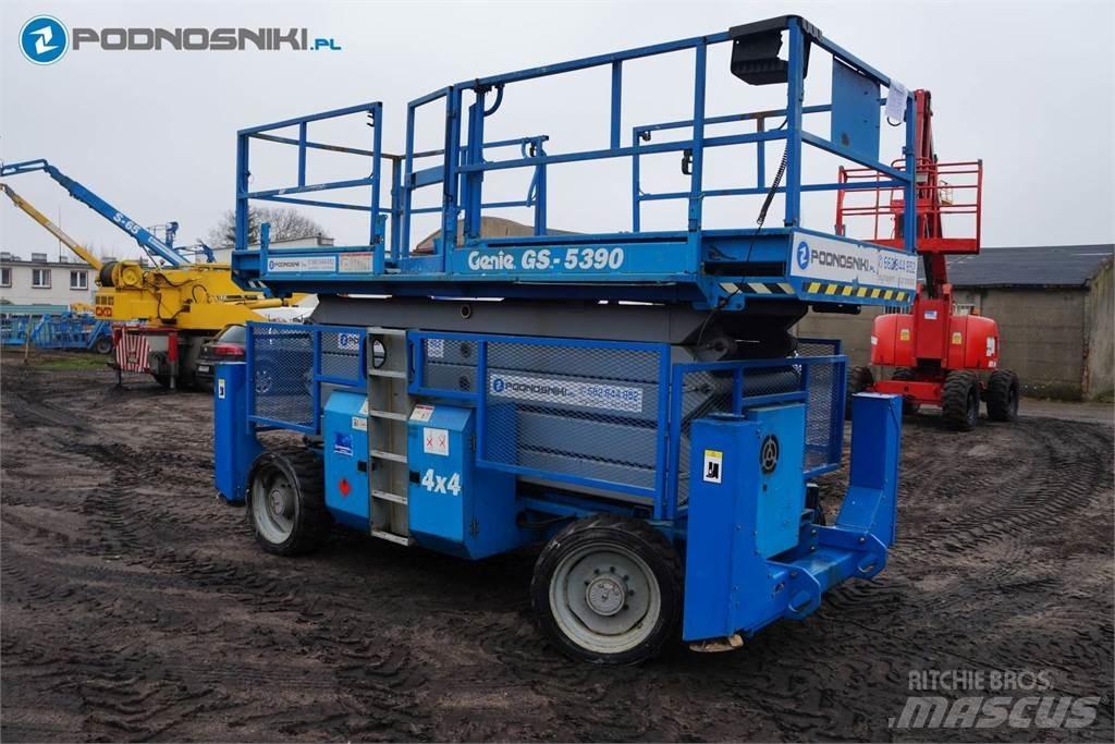 Genie 5390 剪式升降機