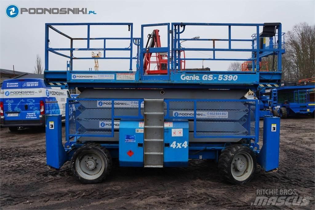 Genie 5390 剪式升降機