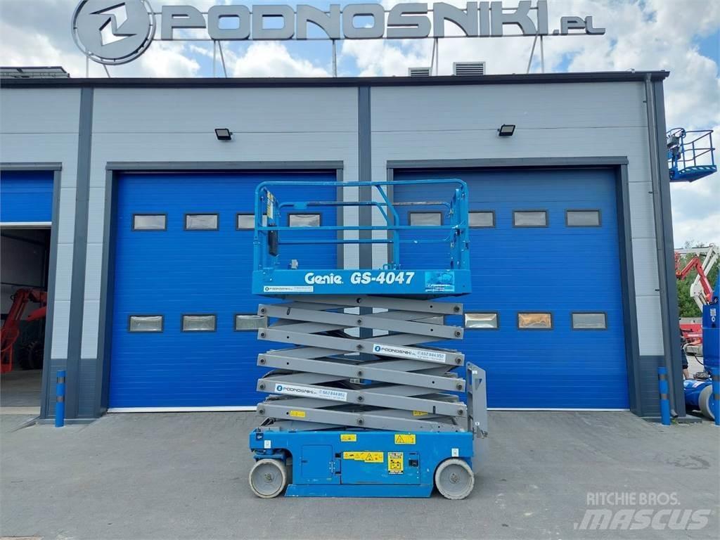 Genie GS-4047 剪式升降機