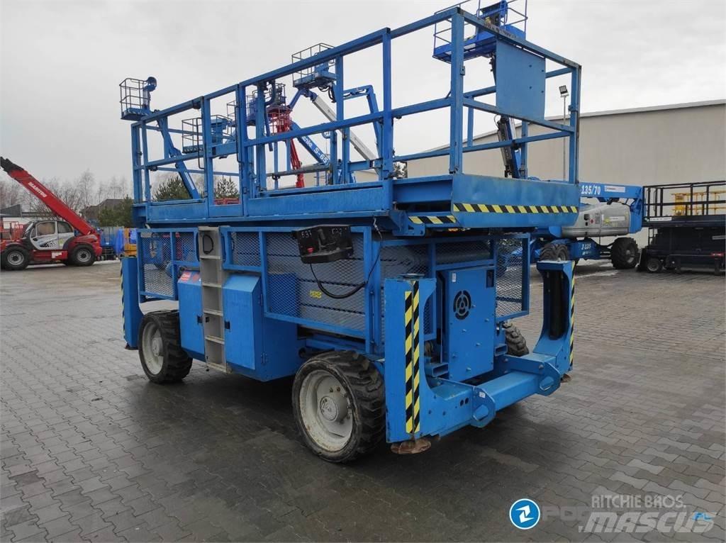 Genie GS-4390 剪式升降機