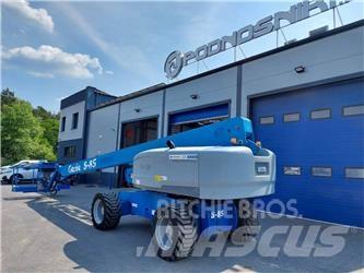 Genie S-85 伸縮臂高空作業車