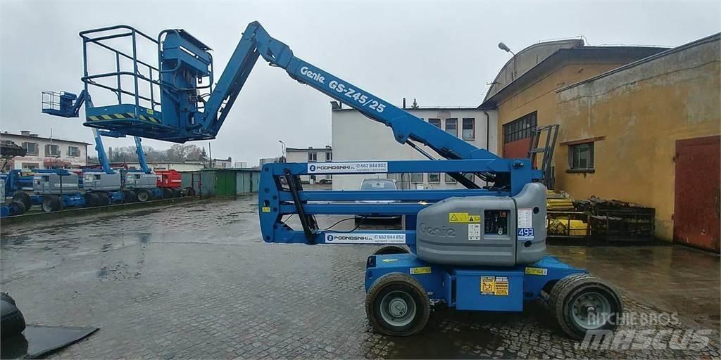 Genie Z45/25J 曲臂高空作業車