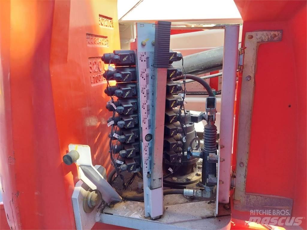 Haulotte HA15IP 曲臂高空作業車