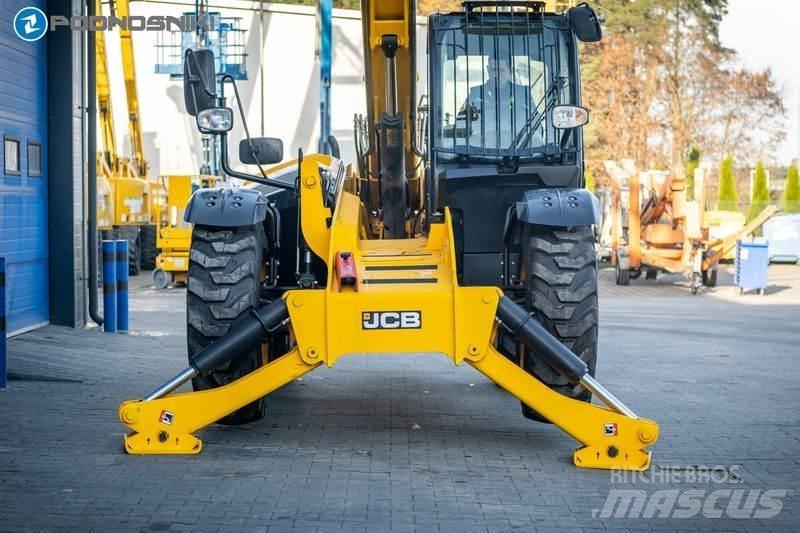 JCB 535-125 伸縮臂操作車