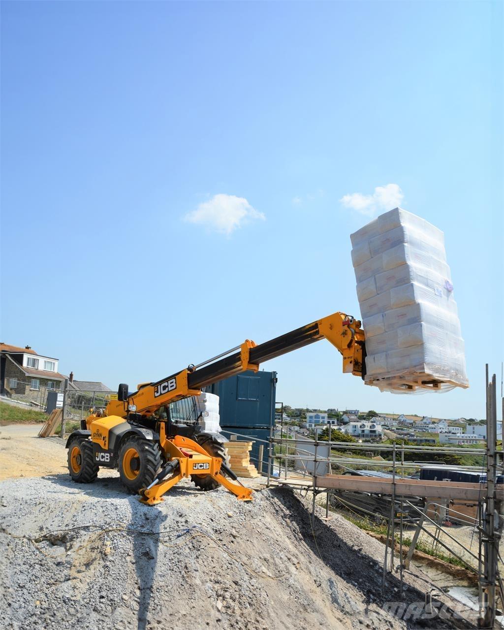 JCB 535-125 伸縮臂操作車