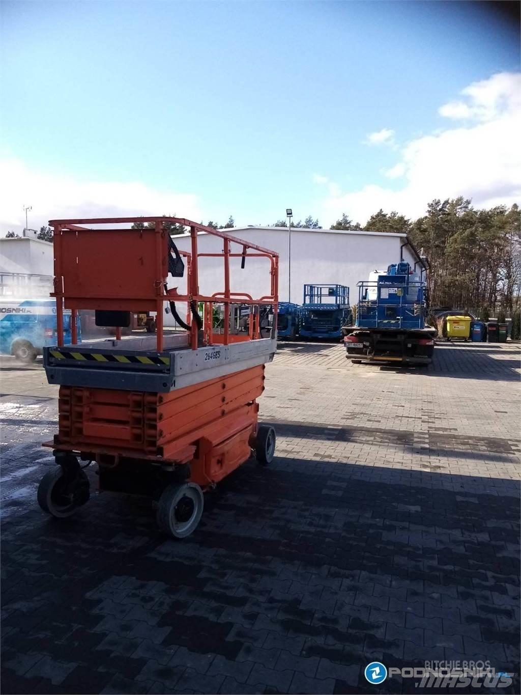 JLG 2646ES 剪式升降機