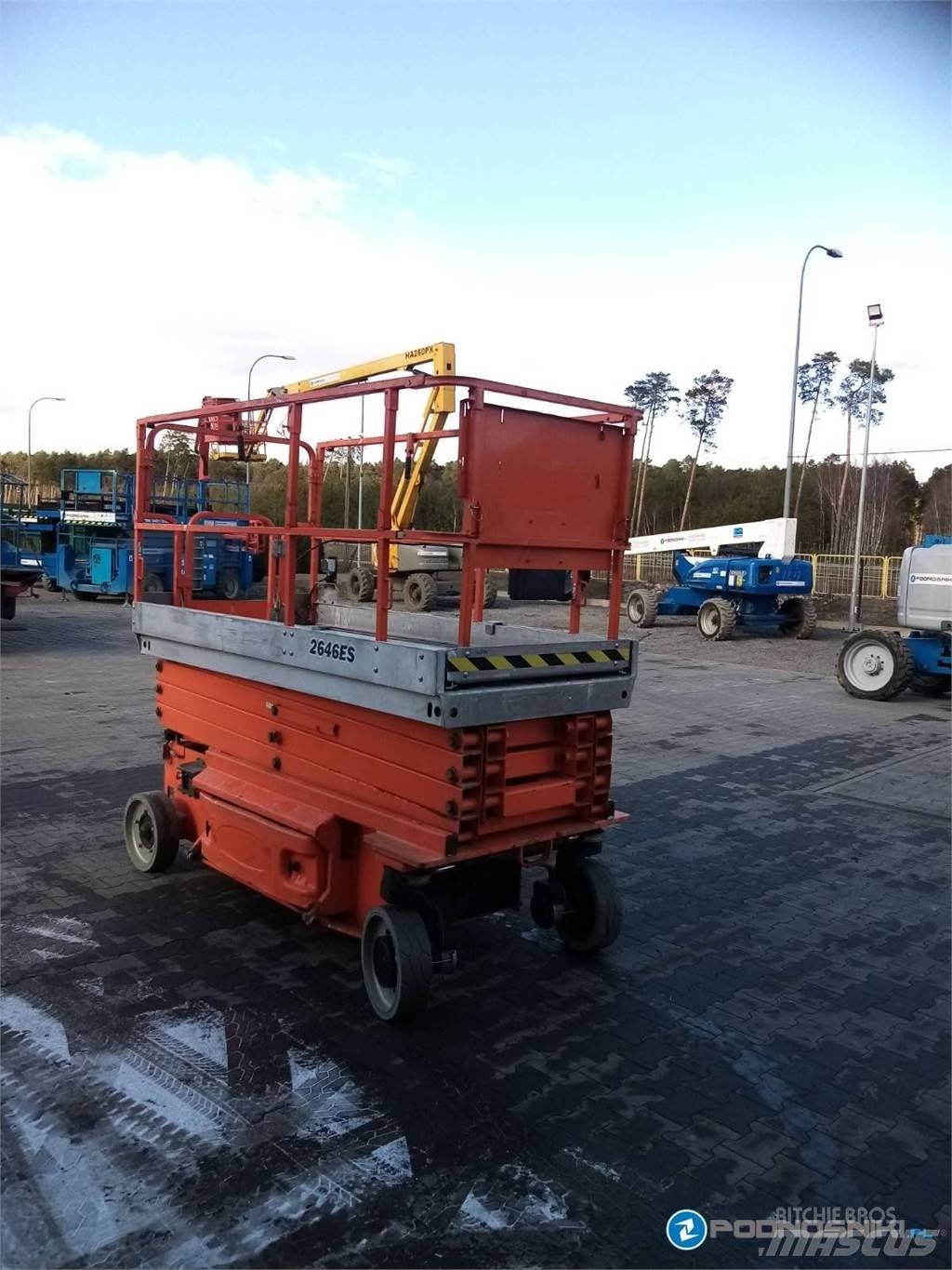 JLG 2646ES 剪式升降機