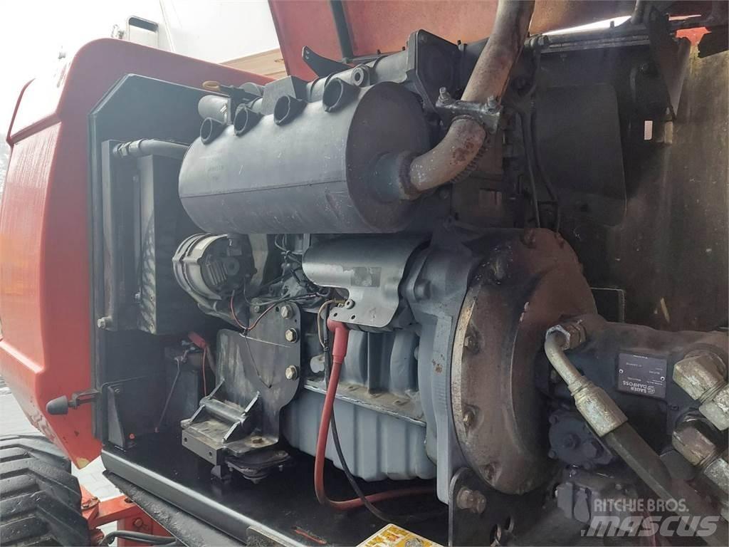 JLG 800AJ 曲臂高空作業車