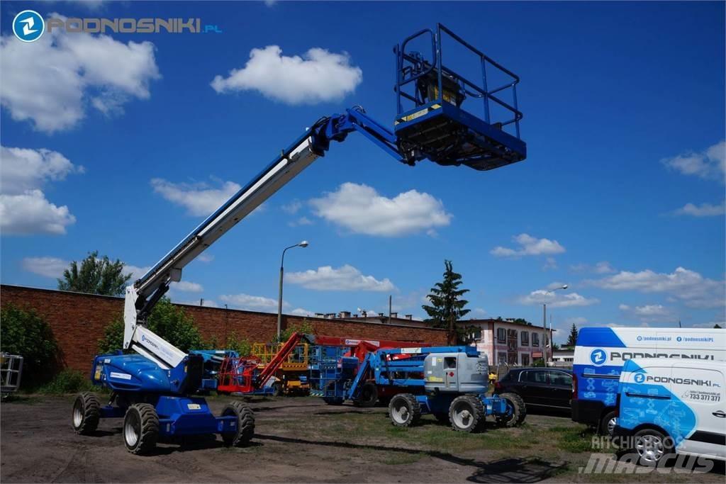 JLG E600JP 曲臂高空作業車