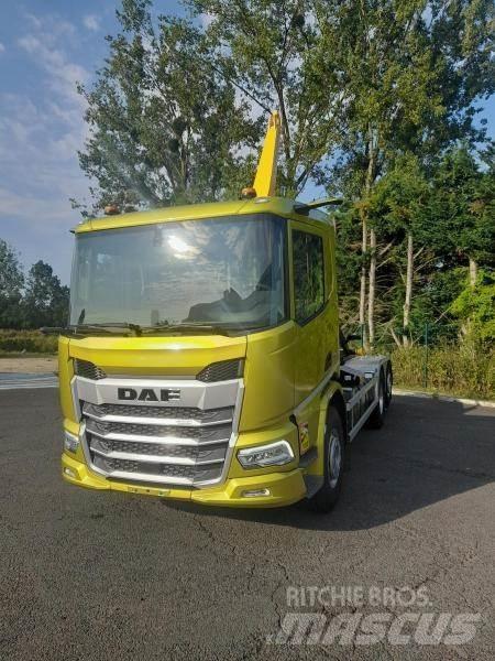 DAF XD 起重可拆卸式卡車