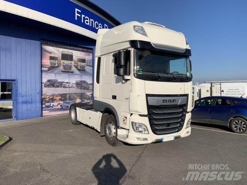 DAF XF 曳引機組件