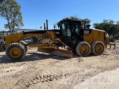 CAT 140M3 平土機
