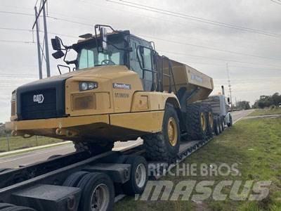 CAT 730-04 鉸接式起吊車
