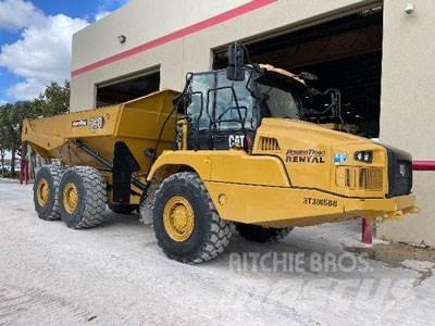 CAT 730-04A 鉸接式起吊車