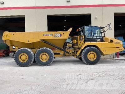 CAT 730-04A 鉸接式起吊車