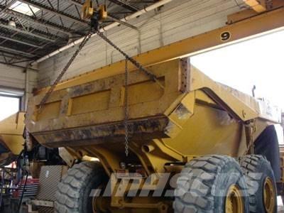 CAT 735 Tailgate 其他組件